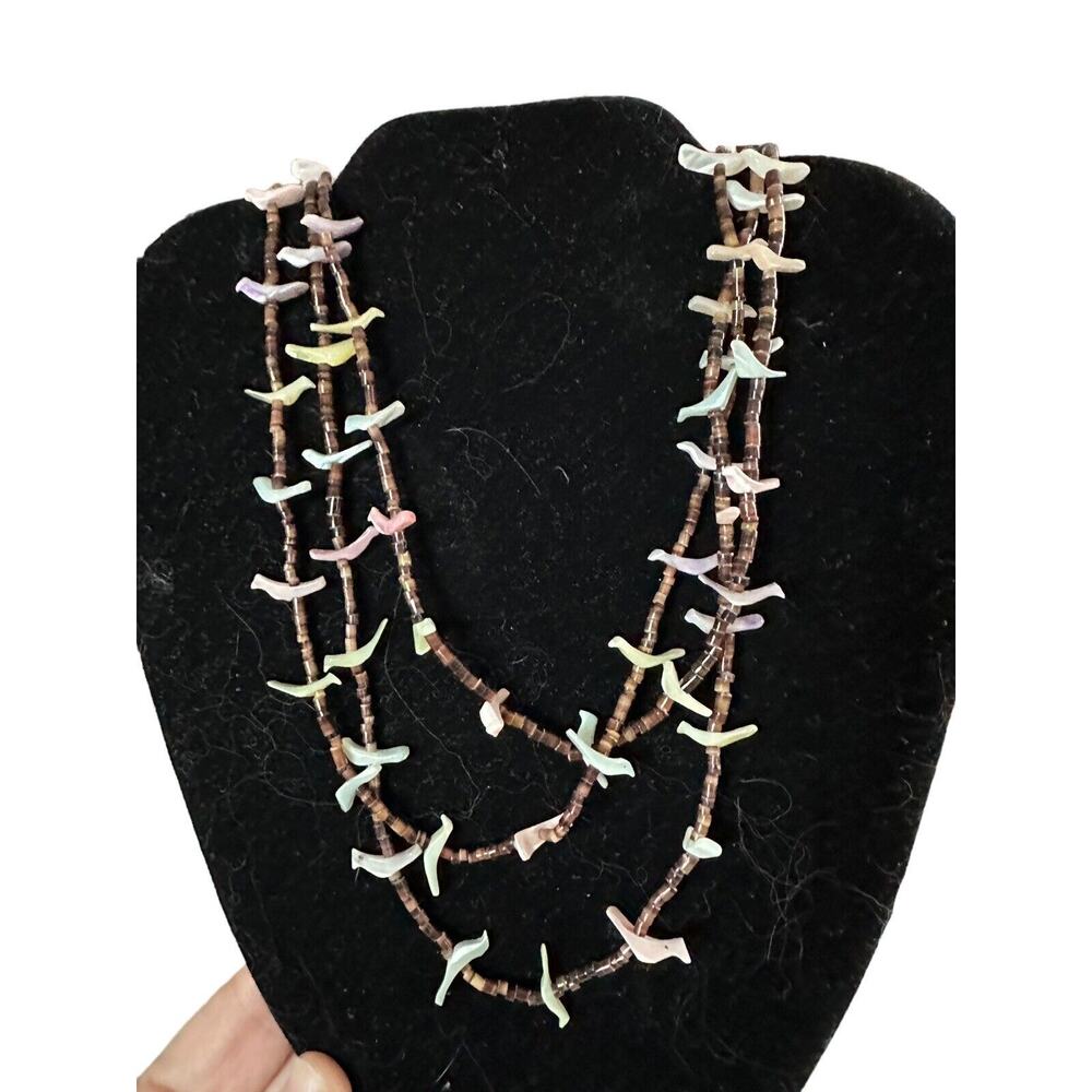 Multicolored MOP Hand Carved Fetish Bird & Heshi Necklace Sterling Hook Clasp‎